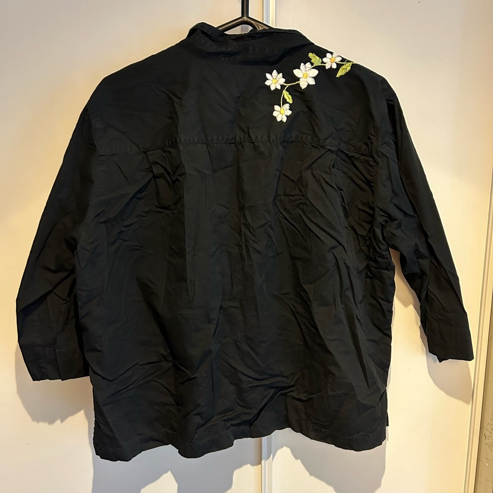Embroidered Floral Button Up! - Picture 2 of 3